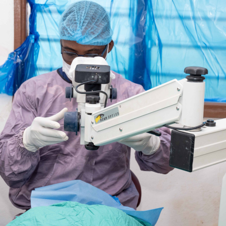 Campagne nationale de chirurgie de la cataracte : Tchamba et Sotouboua mobilisent les populations dans la Région Centrale